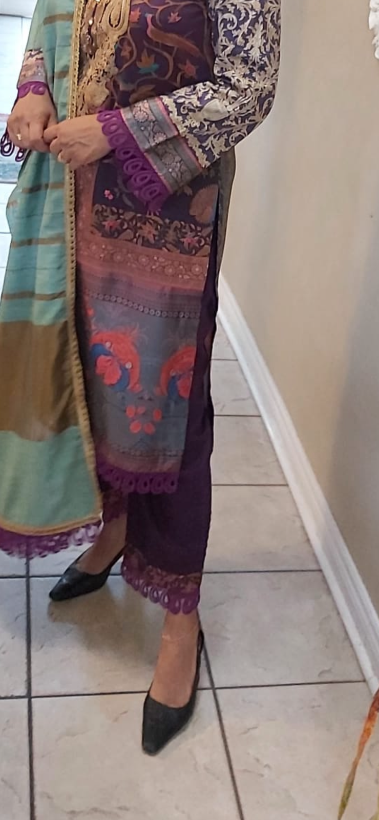 Pakistani suit